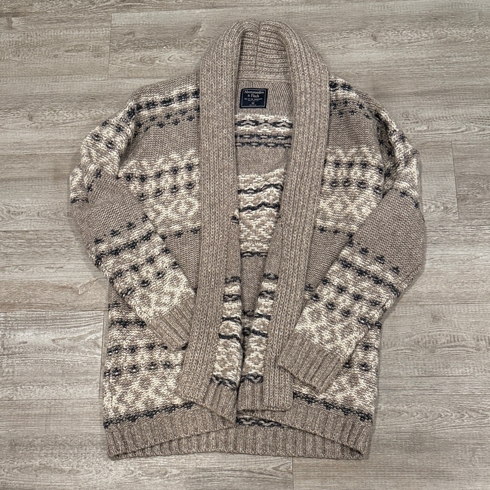 Abercrombie & Fitch Tan Patterned Cardigan